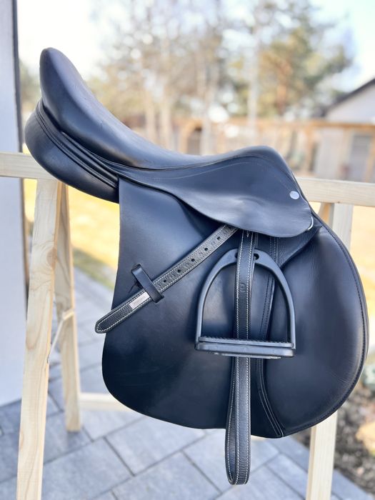 Siodło 17 M/L Daw Mag Grand Prix 17/33 skokowe wersja SUPER