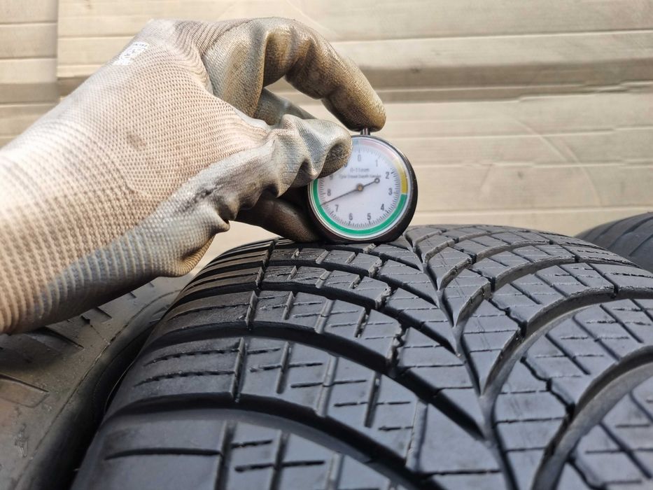 Opony Całoroczne 235/55/18 104V GoodYear Vector Gen-3 SUV Rok 2025