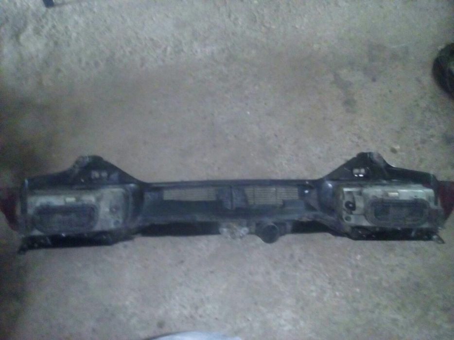 Передня рішотка fiat ulis ,fiat scudo фари ,екран