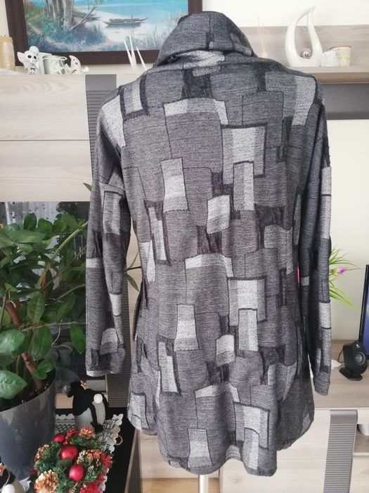 Bluza z kominem i kieszeniami Mohito r. 36