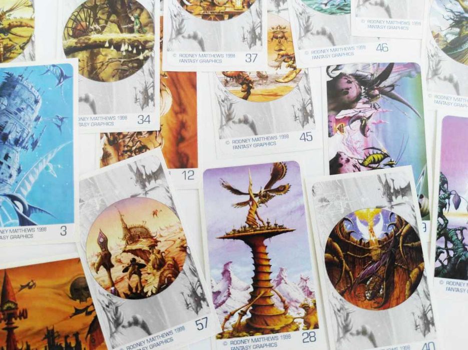 Наклейки как из жвачек, фентези и фантастика