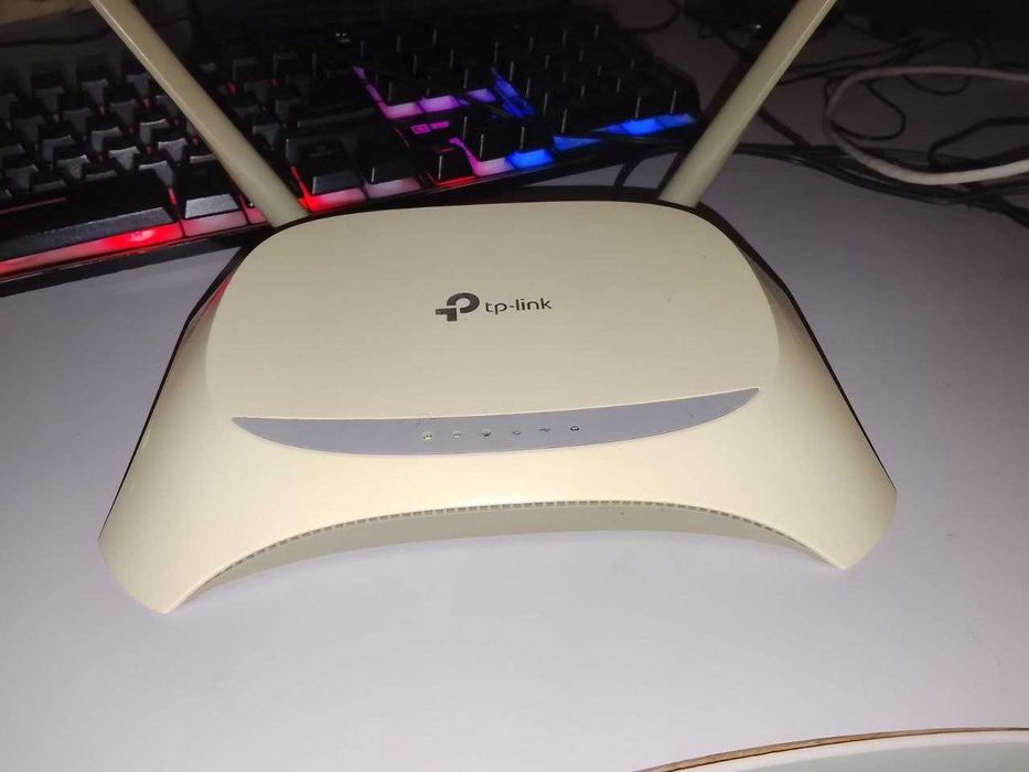 Многофункциональный Wi-Fi роутер TP-Link TL-WR842N v5.0 (с USB)
