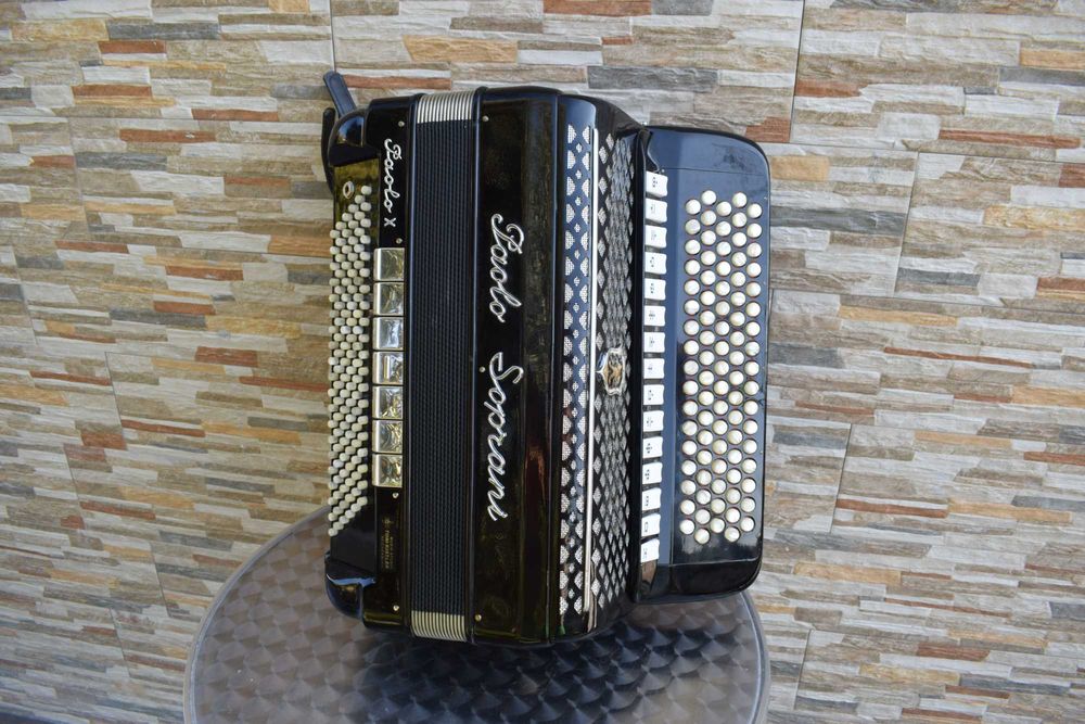 Acordeao Paolo Soprani Paolo X  5 Voz 120 Baixos,N 281