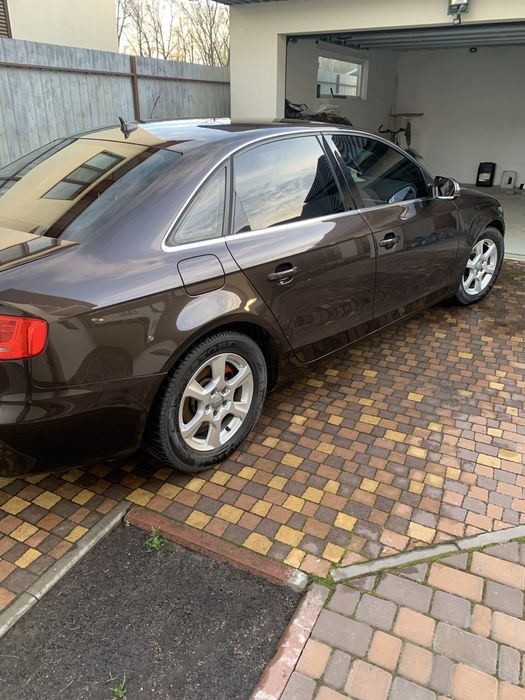 Авто продам АUDI А4