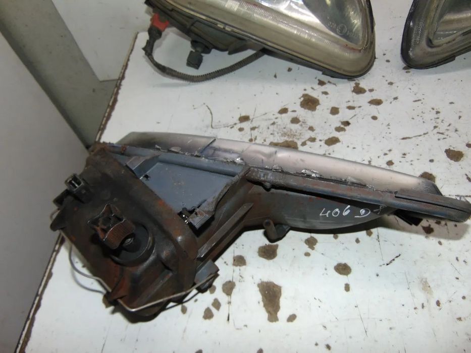 Peugeot 406 faróis nevoeiro