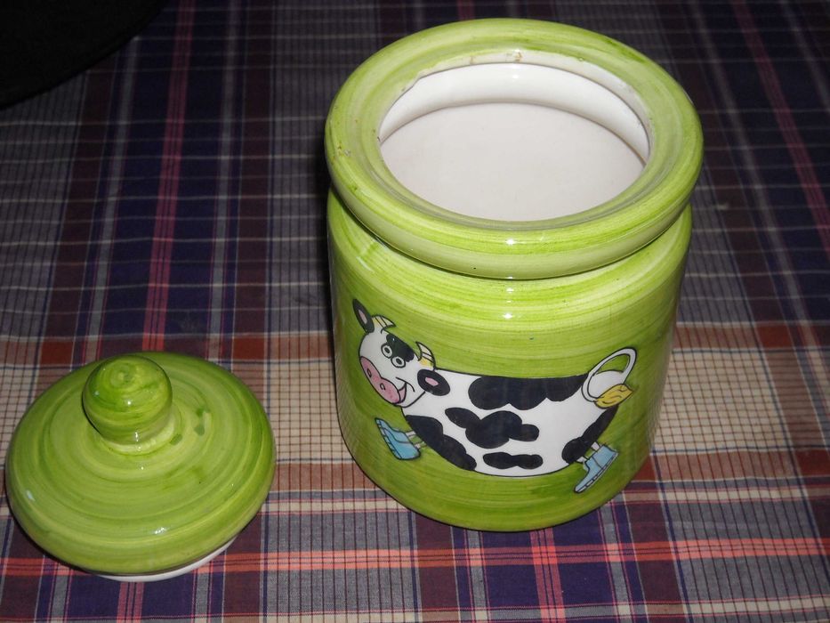 Pote frasco saleiro com vaca