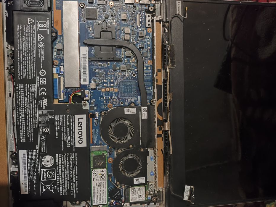 Lenovo 320s-13ikb,по детально Матриця материнська плата батарея зарядка ssd256 gb m2