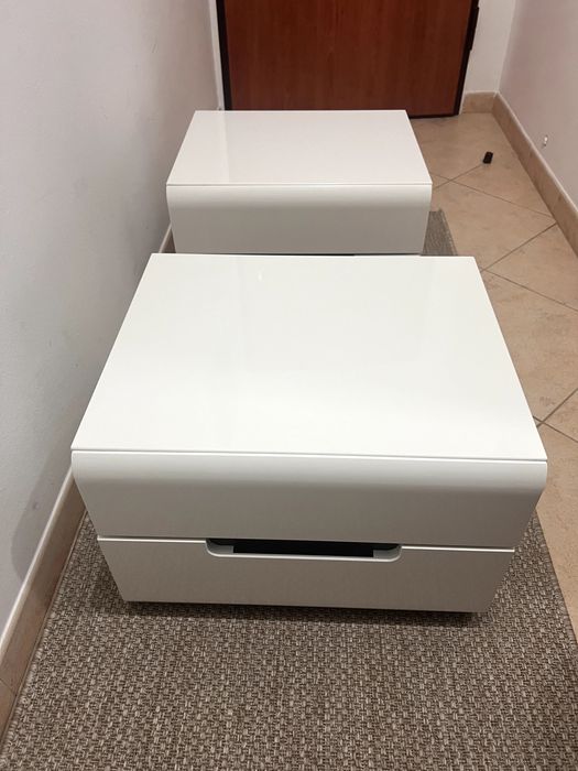Mesas de Cabeceira - BRANCO BRILHANTE