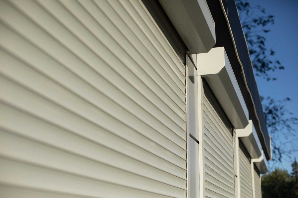 Naprawa rolet, żaluzji, moskitier