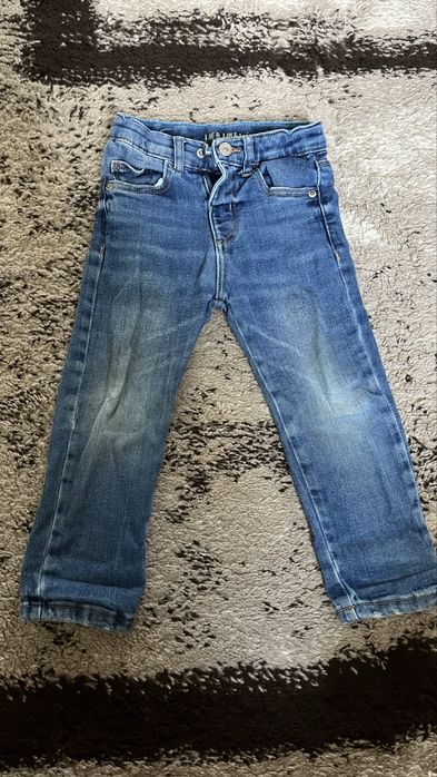 Джинси zara 98р.