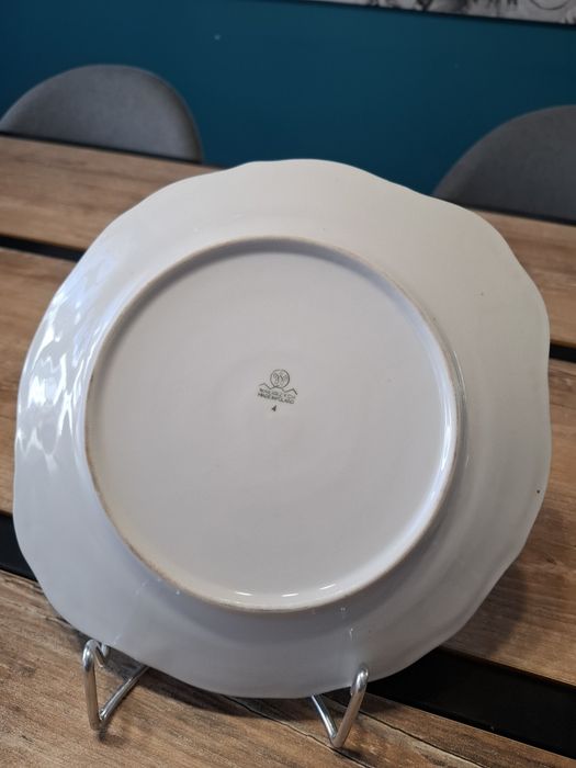 Porcelanowy talerz dekoracyjny Wałbrzych.