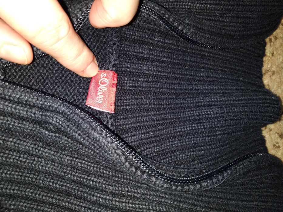 Sweter chłopięcy 116/122