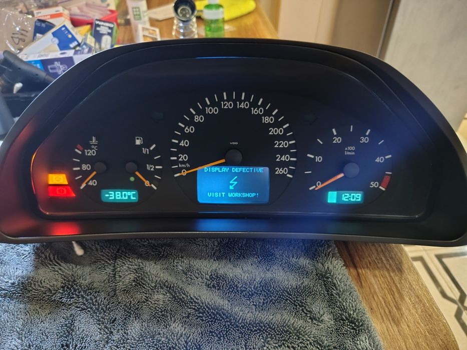 Приборка Мерседес w210 рест