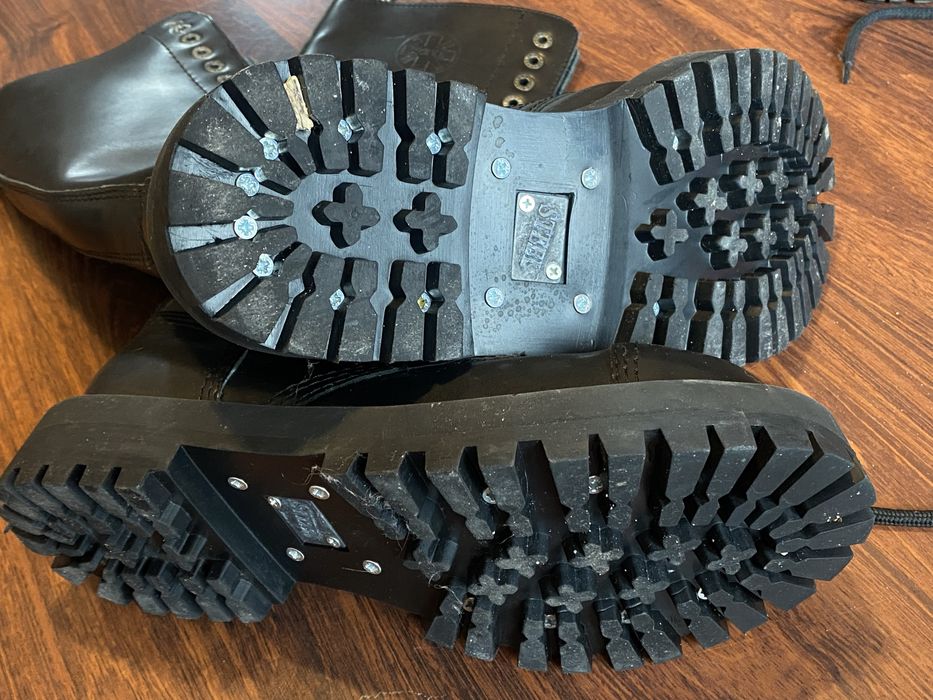 Buty Steel glany wysokie 20-dziurkowe martens