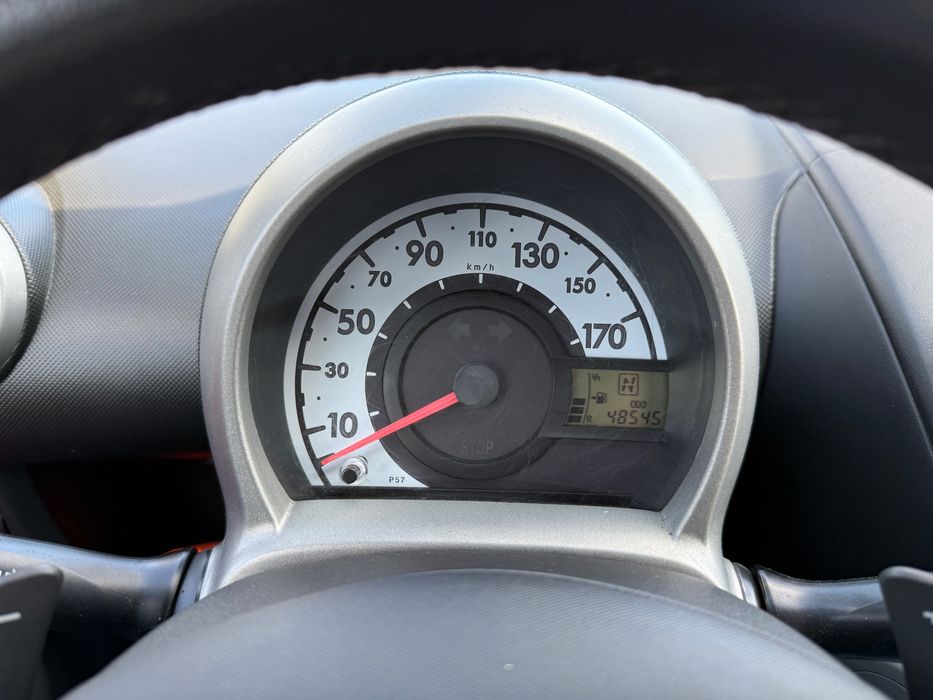 Авто PEUGEOT 107