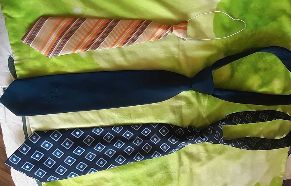 Краватки чоловічі та для хлопчика