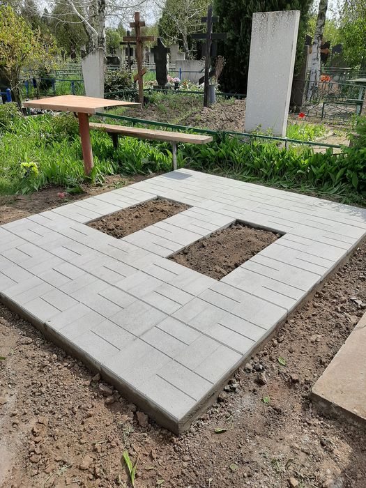 Уборка могил. Уборка на кладбище. Установка и ремонт памятников.