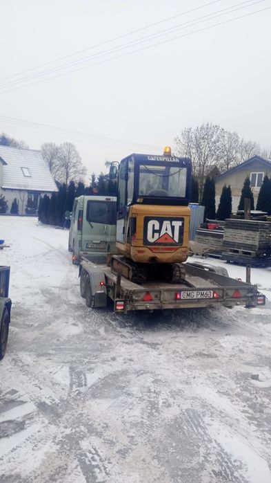 Minikoparka cat 301.6c  plus przyczepka niewiadów jako komplet