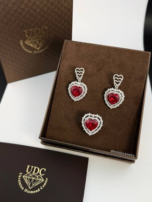 Набір з рубінами  Біле золото