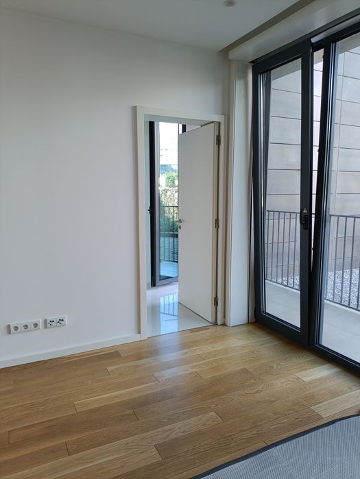 Apartamento T0 para arrendar por 800€ mês no centro de Gaia