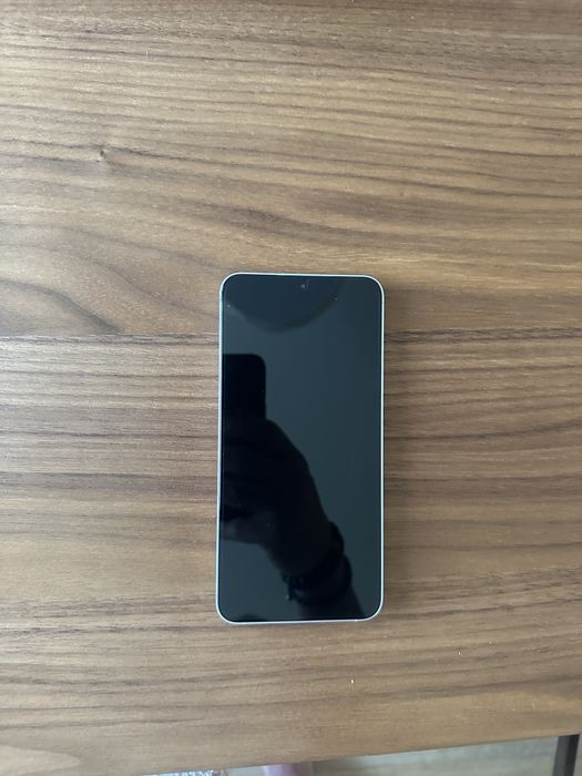 Samsung 25+ Jak nowy ! Komplet plus 8 etui !
