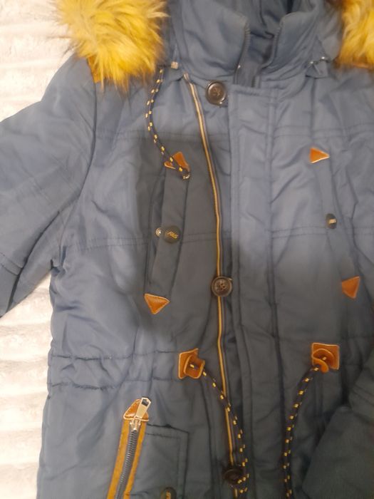 Куртка зимова розмір 40