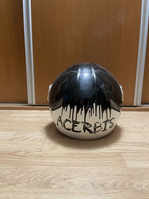 Capacete de moto novo