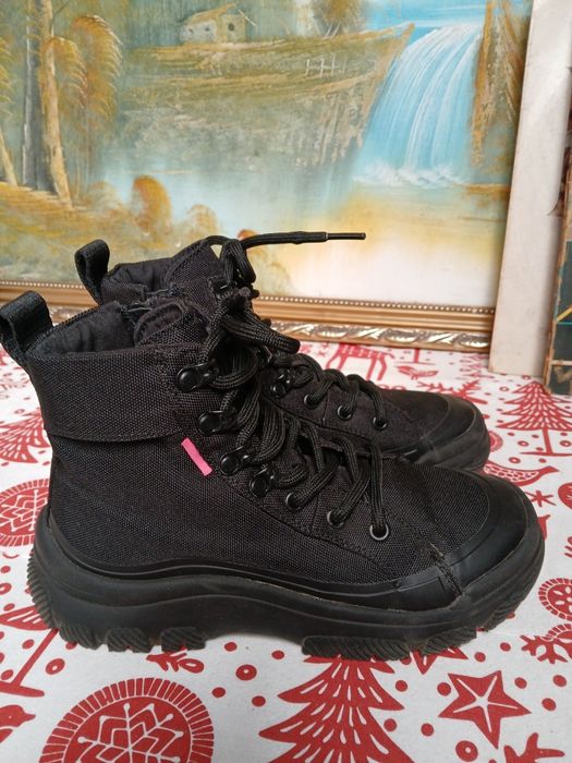 botas menina Zara 35