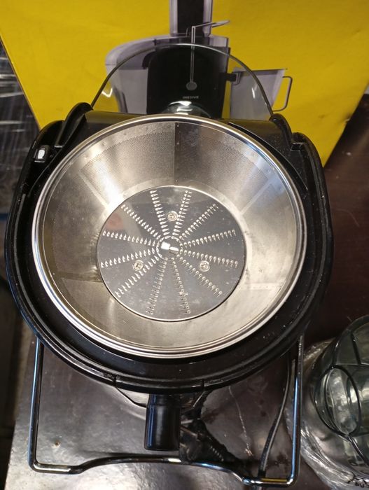 Máquina de sumos inexive nova