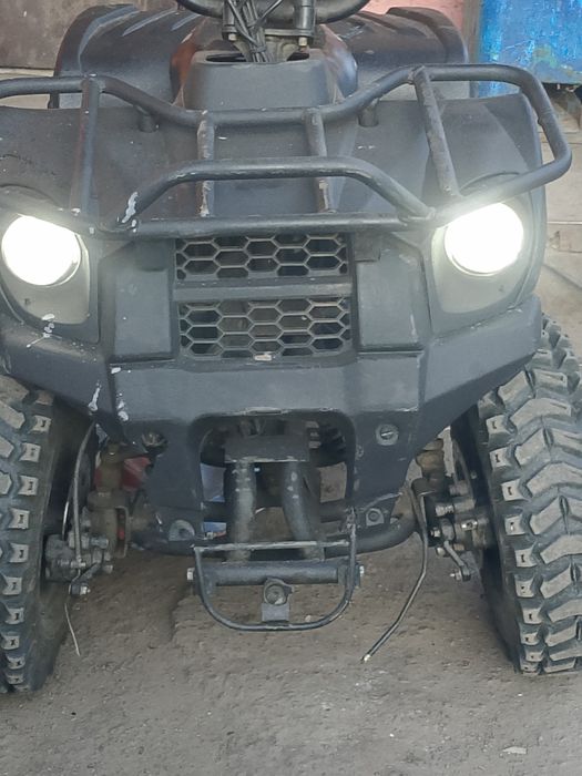Продам Электро квадроцикл hummer без батареи