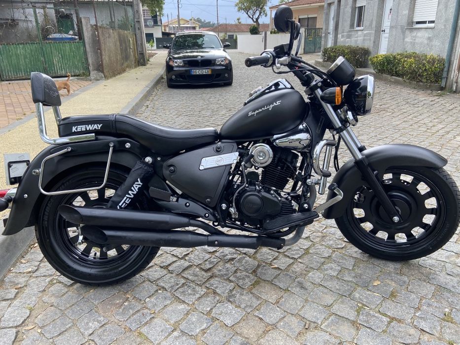 Keeway Superlight 125