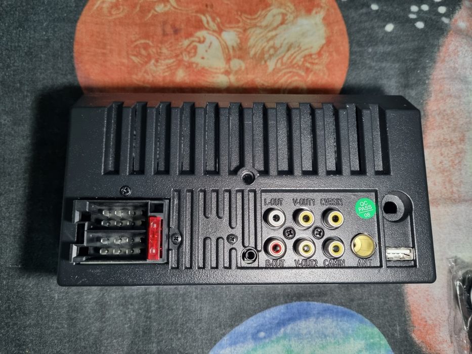 2 din магнітола з CarPlay та Android Auto