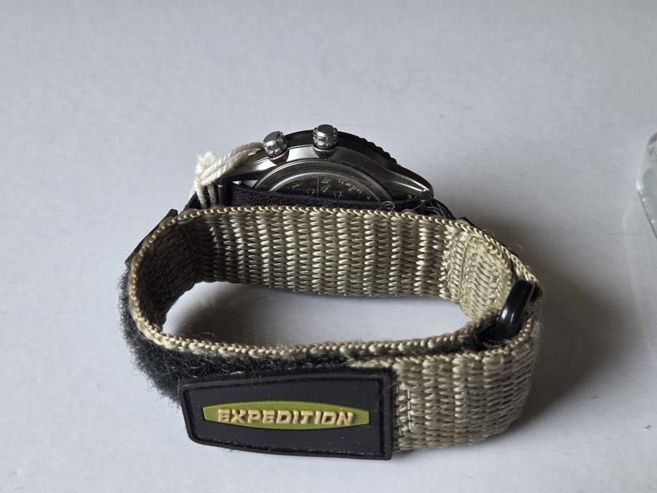 Timex expedition novo