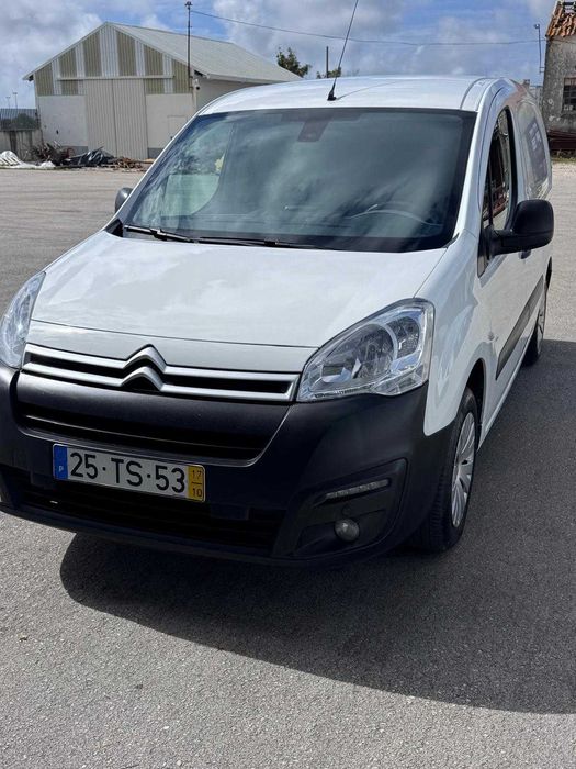 Citroen Berlinho 1.6 Blue HDI L1 Club 100CV (Caixa Automática)