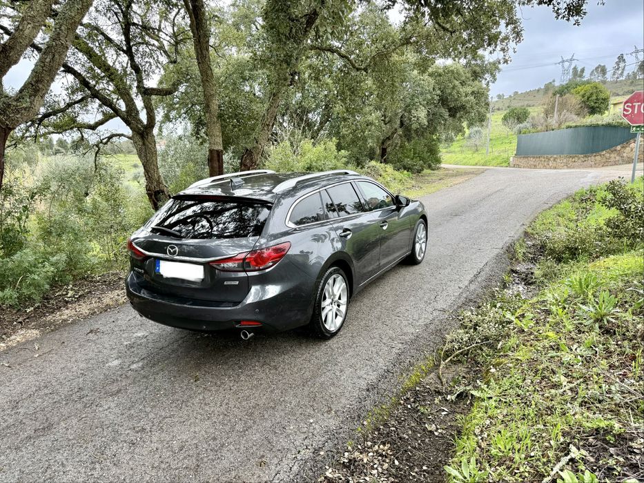 Mazda 6 2.2 sky d Excellence Navi