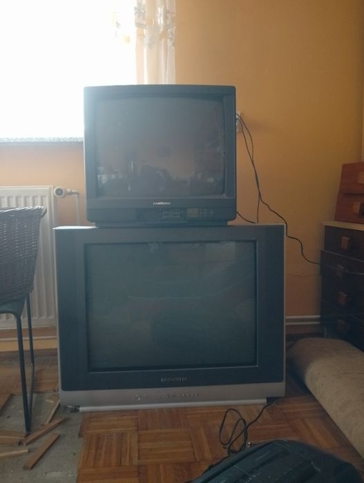 Na sprzedaż: Dwa telewizory w doskonałym stanie
Ilość: 2 telewizory
St