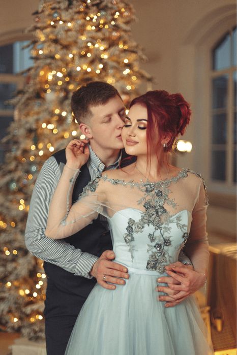 Весільна сукня пишна