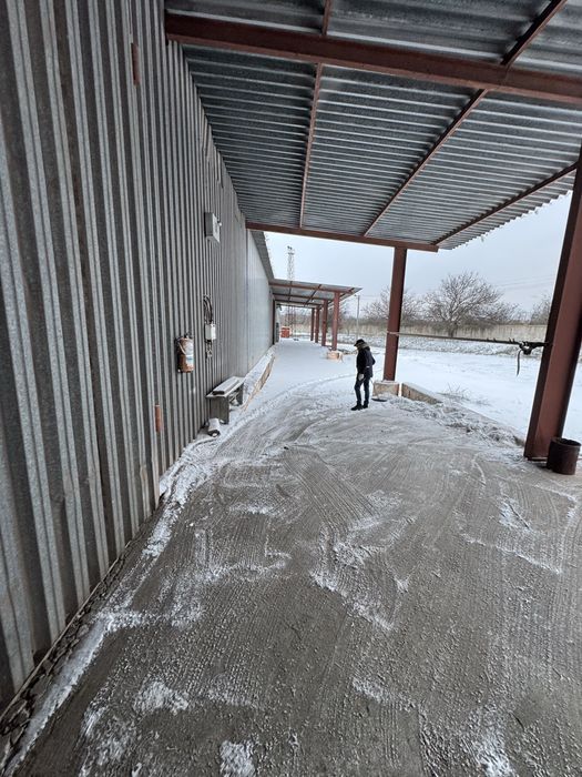 Продаж складської - виробничої бази, площа 4481 м.кв, ділянка 1,4 Га