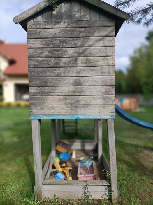 Domek  drewniany dla dzieci
