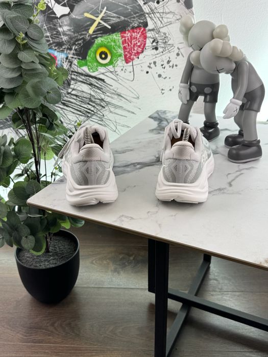 Кросівки Hoka Clifton 10 36 розмір Е15667