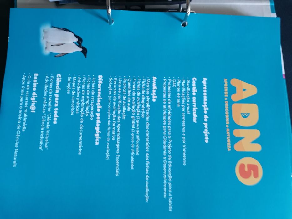 Dossier com testes, questões aula para apoio ao estudo ADN 5