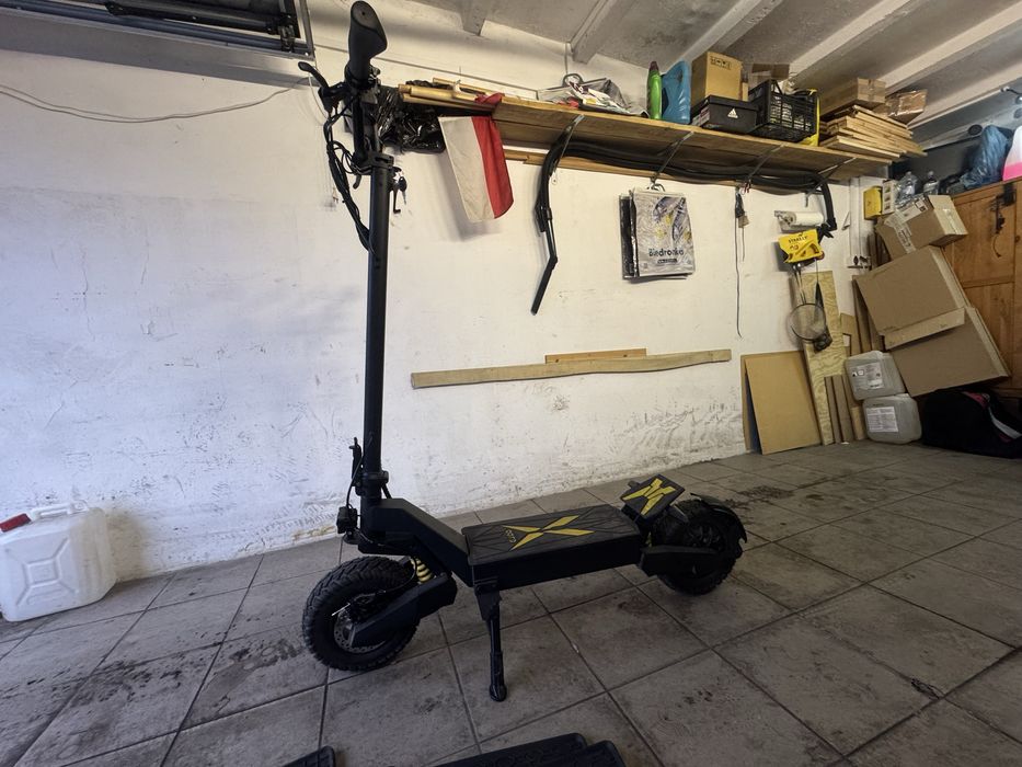 Sprzedam hulajnge elektryczna OOTD T10 jak nowa przebieg Tylko 125 km