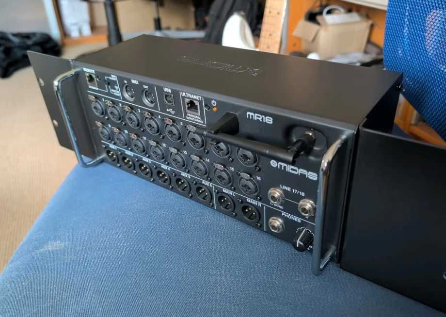Midas MR18 cyfrowy mikser