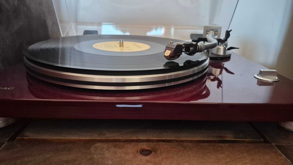 Gramofon Teac Tn - 3b wiśniowy