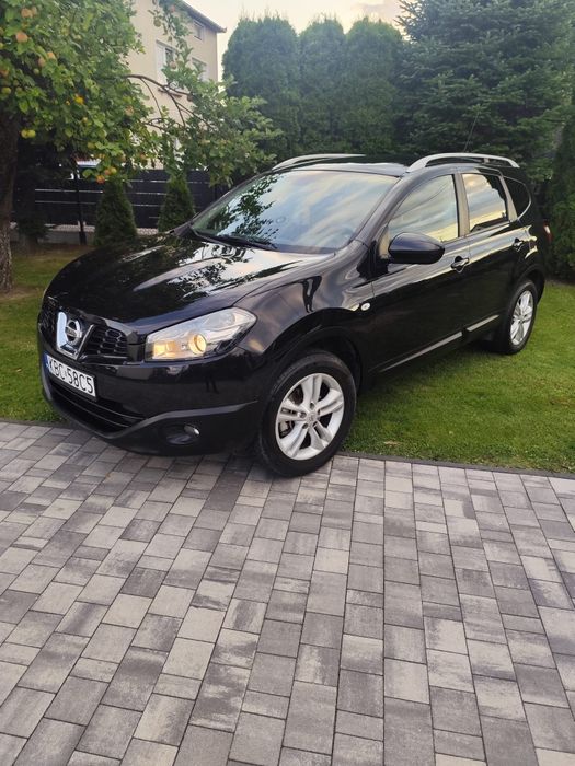 Nissan Qashqai+2