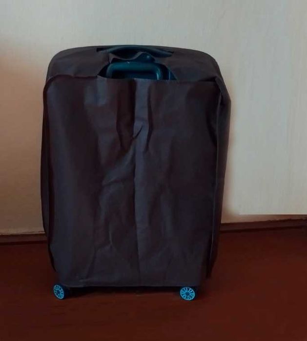 Чохол для валізи середній