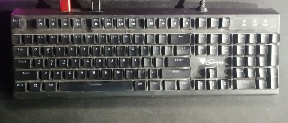 Klawiatura mechaniczna Genesis Thor 200 RGB Hub USB DPD