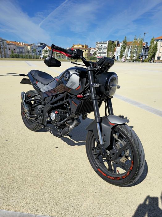 Benelli leoncino 125