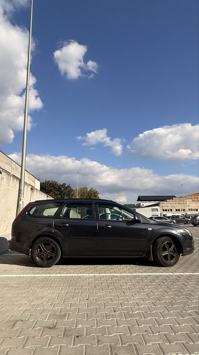 Продаю авто Ford focus 2