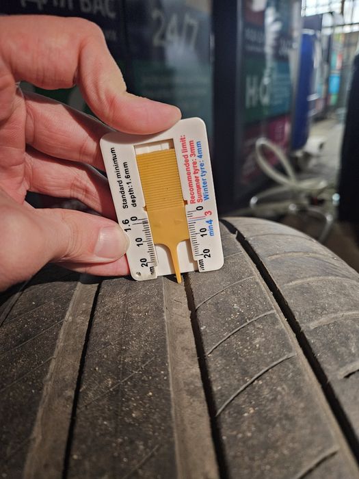 Диски Mercedes R18 AMG